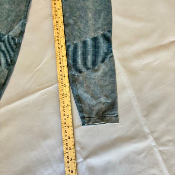 Victoria Secret Pink Seamless Green Marble Leggings NEW Workout Tights US Small - Picture 10 of 10